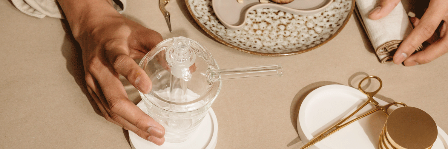 Bongs & Bubblers