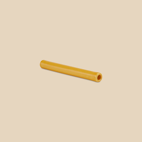 Die Le Pipe aus Keramik von House of Puff in sommerlichem Honiggelb. (Bild: AURIEY)