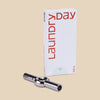 Unsere Charlotte Pipe von Laundry Day liegt neben  neuer Verpackung (Bild: AURIEY)